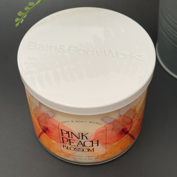 BBW Pink Peach Blossom Bath & Body Works 3 Wick Candle - Picture 4 of 10